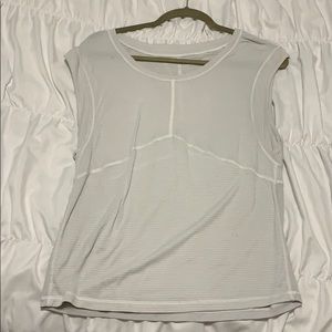 Lululemon workout top